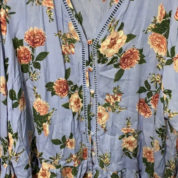 Derek Heart Top - Picture 3 of 8